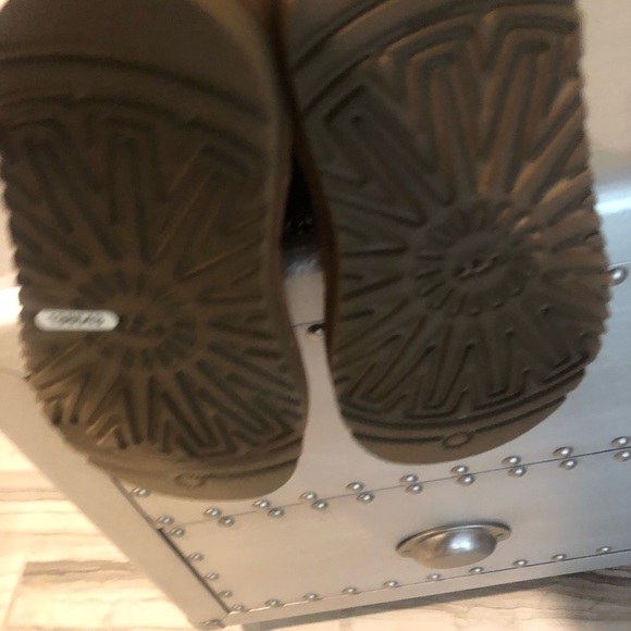 COPY - New Kids UGG boots, - Picture 5 of 5